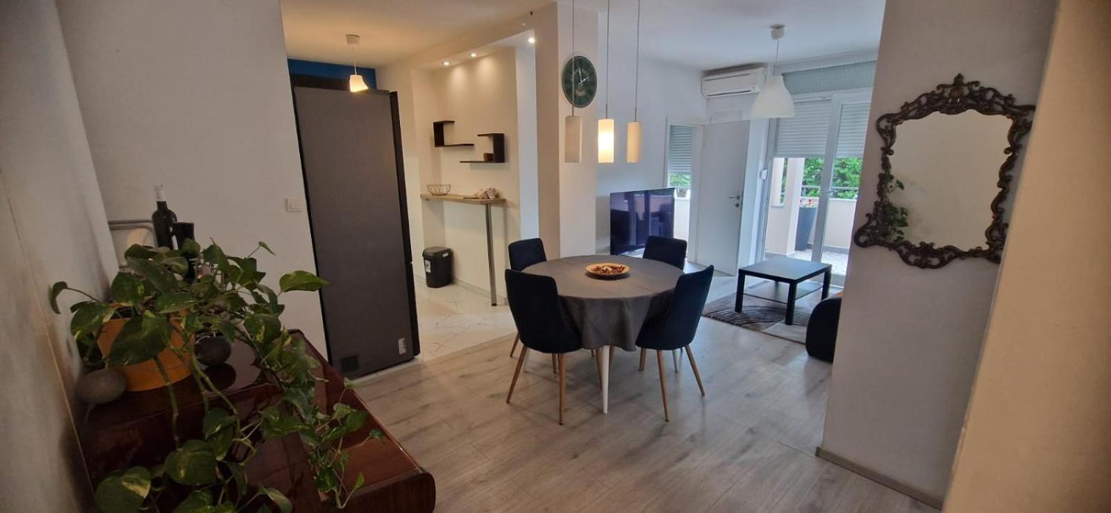 Apartman Katnic By The Beach ซริกเวนิซา ภายนอก รูปภาพ