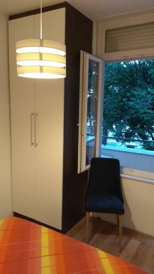 Apartman Katnic By The Beach ซริกเวนิซา ภายนอก รูปภาพ